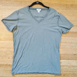 Men’s Diesel Gray V-neck t shirt with pock…